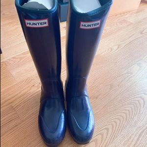 Hunter Aubergine rain-boots